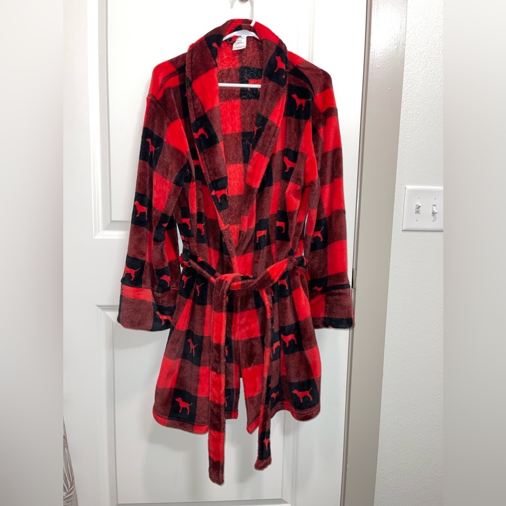 Victoria’s Secret PINK Robe
